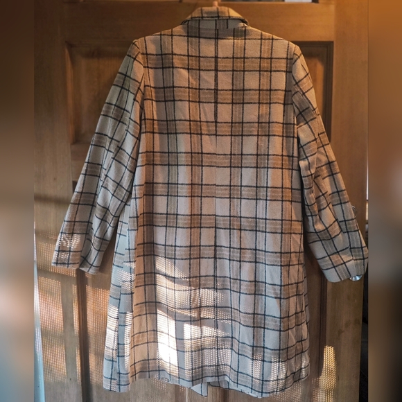 Gilli Tan and Black Plaid Trench Coat NWT - Picture 6 of 7